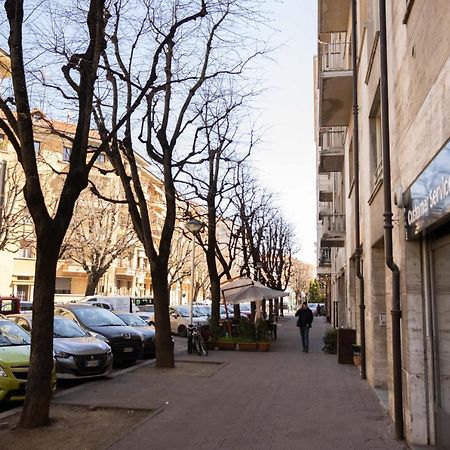 Grazioso Bilocale Comodo Ai Servizi Apartment Cuneo Ngoại thất bức ảnh