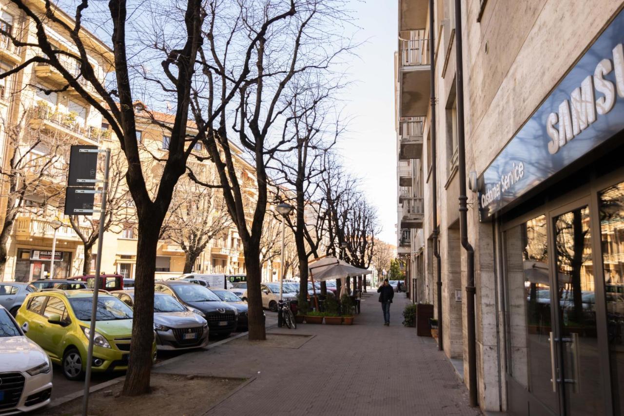 Grazioso Bilocale Comodo Ai Servizi Apartment Cuneo Ngoại thất bức ảnh